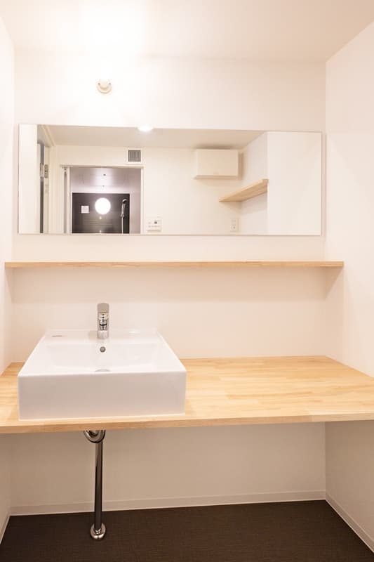 Room image 9