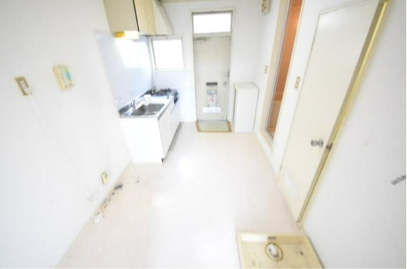 Room image 14