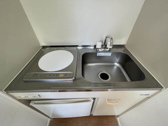 Room image 14
