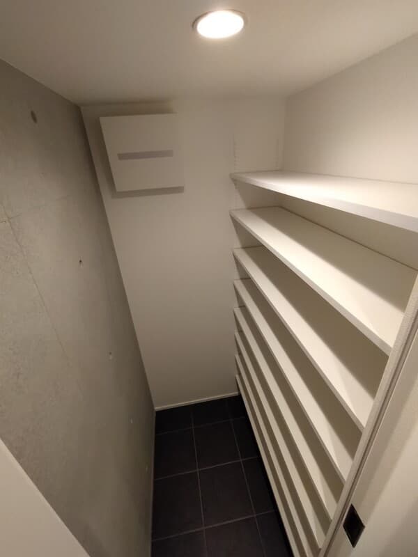 Room image 13