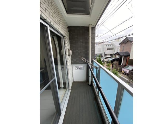 Room image 16