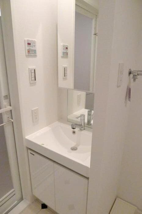 Room image 9