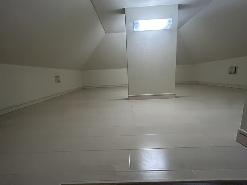 Room image 14