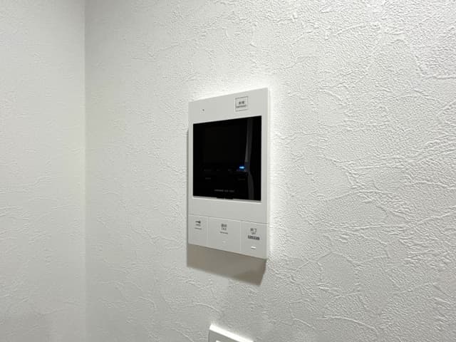 Room image 11