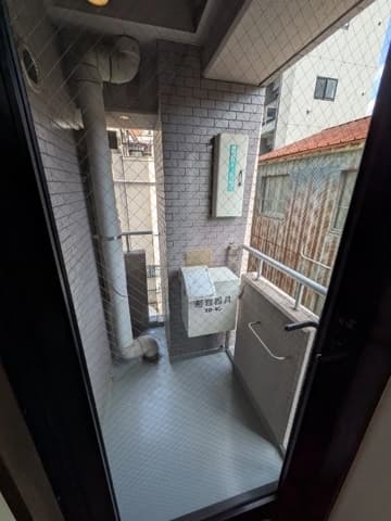 Room image 10