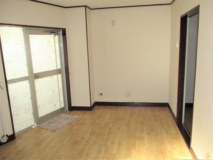 Room image 10