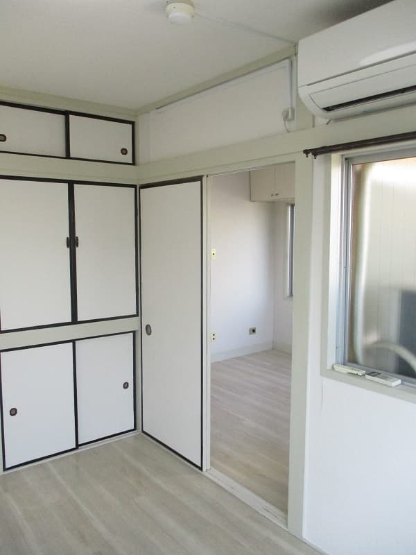 Room image 9