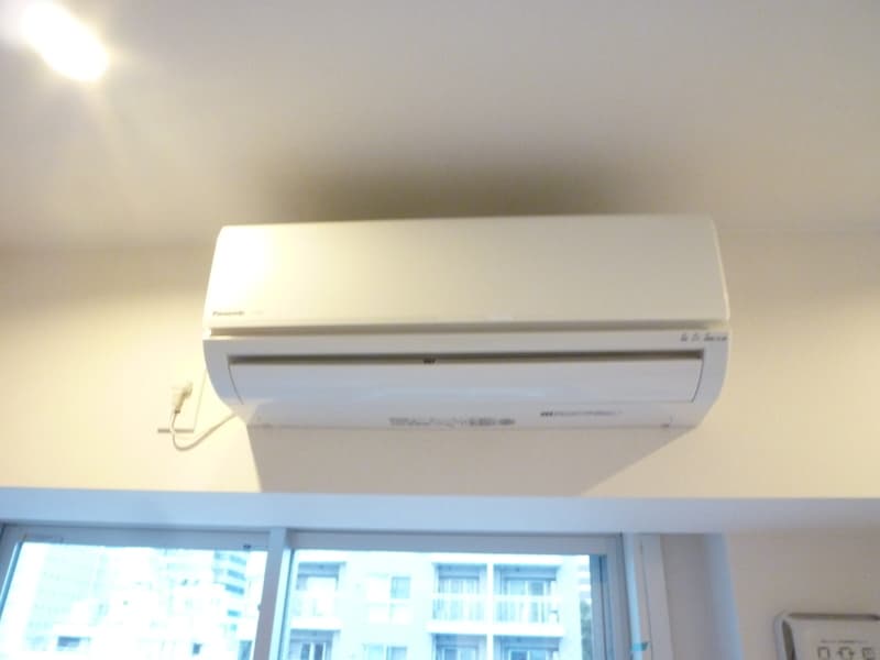Room image 8