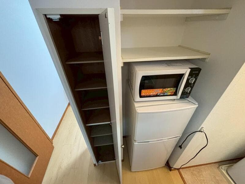 Room image 12