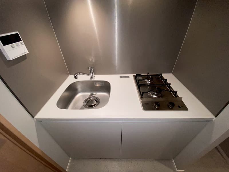 Room image 10