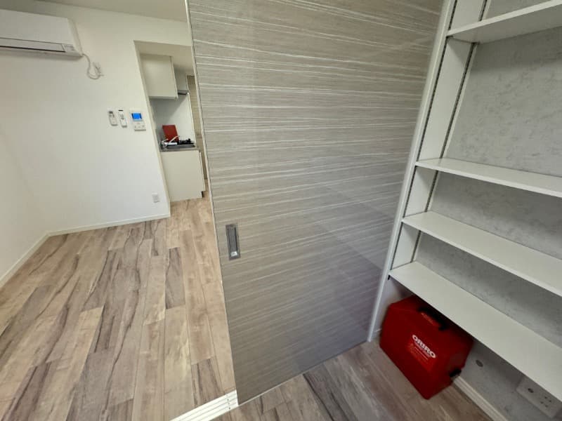 Room image 9