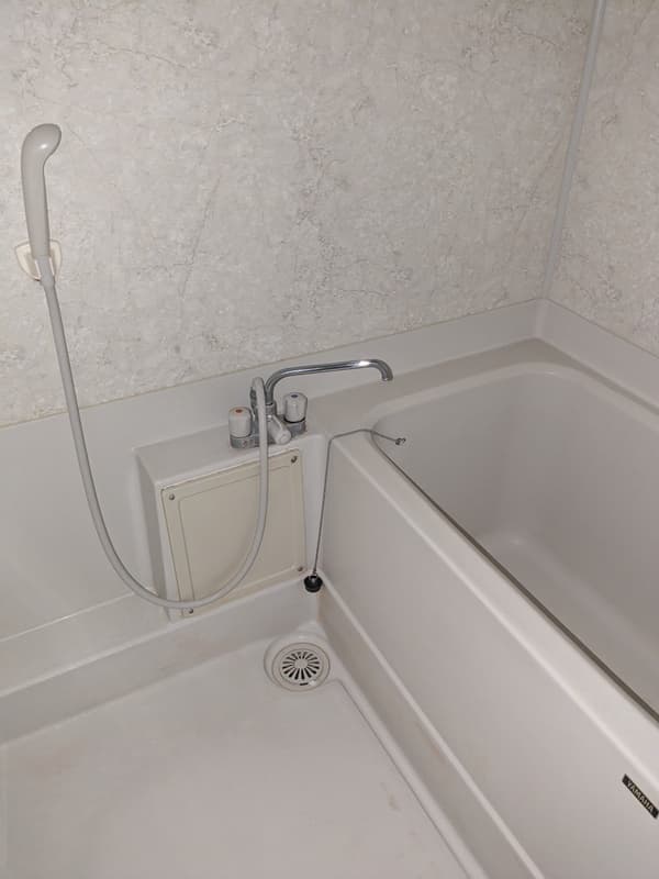 Room image 11