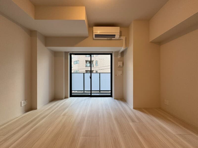 Room image 12
