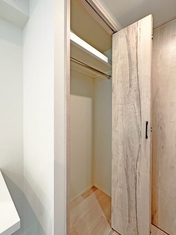 Room image 9