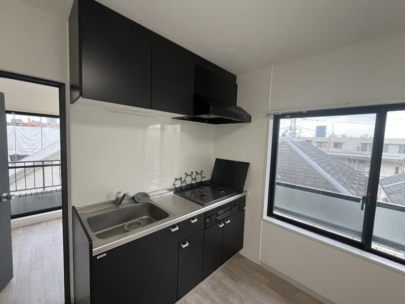 Room image 11