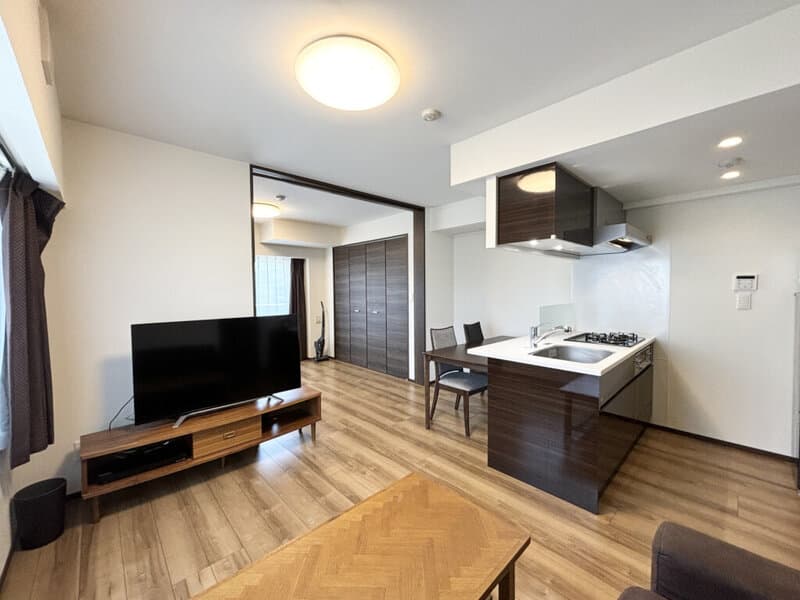 Room image 10