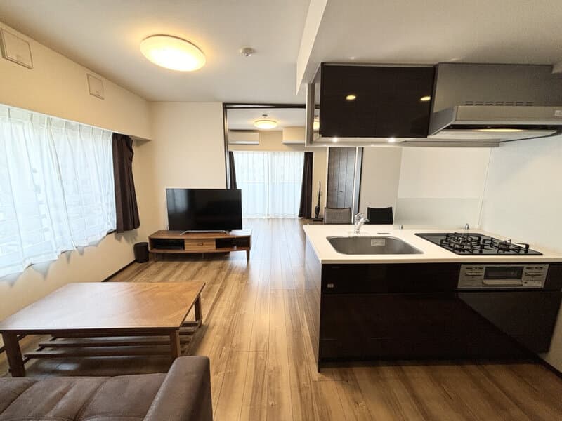 Room image 9
