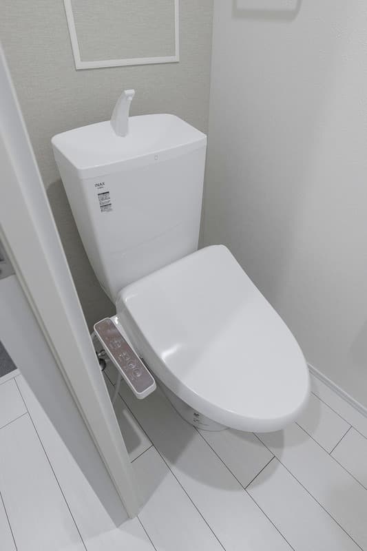 Room image 15
