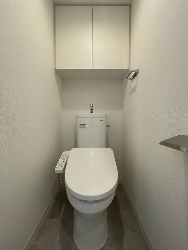 Room image 11