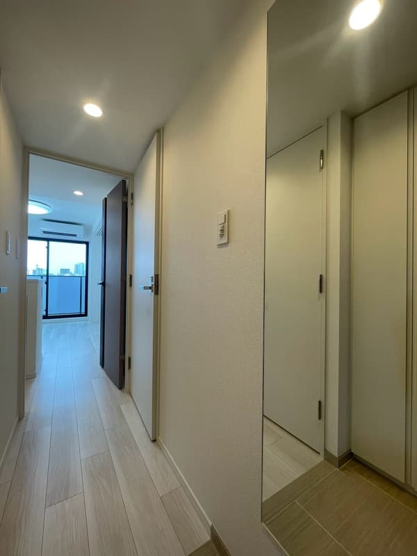 Room image 9