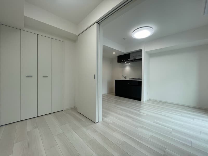 Room image 11