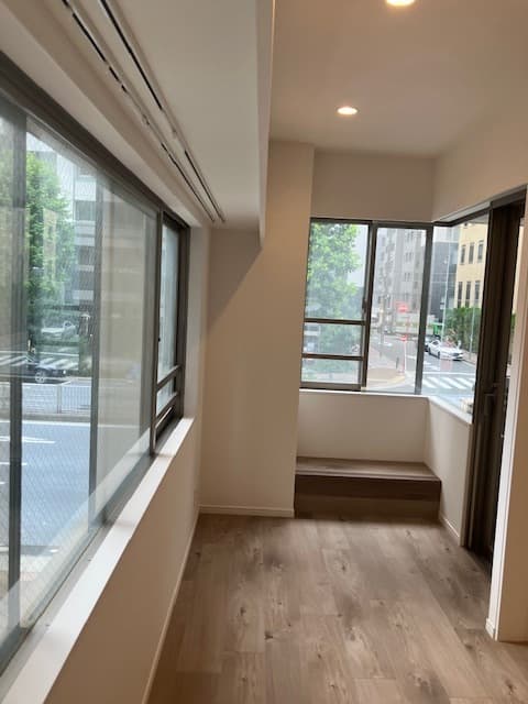 Room image 12