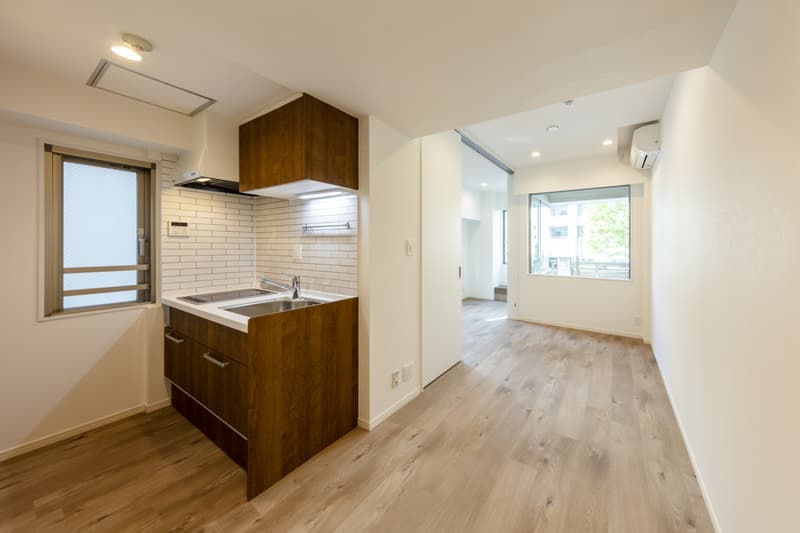 Room image 15