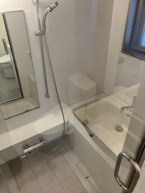 Room image 8