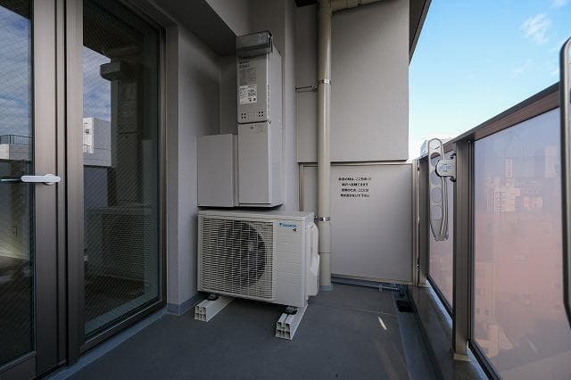 Room image 10