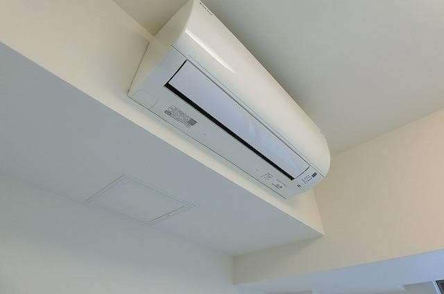 Room image 13