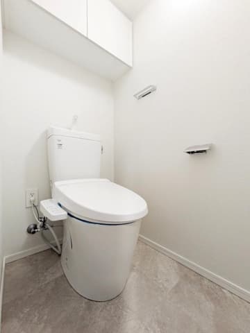 Room image 8
