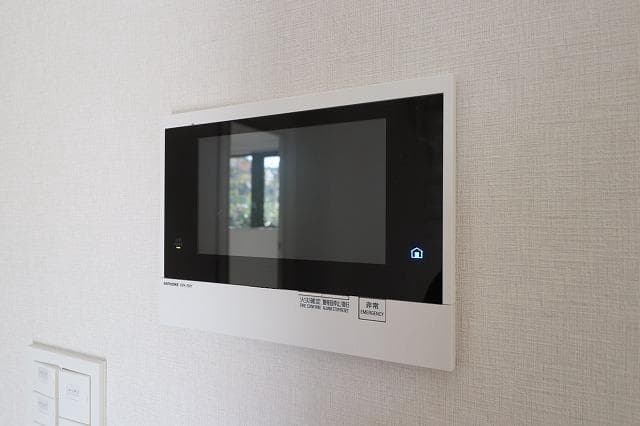 Room image 12