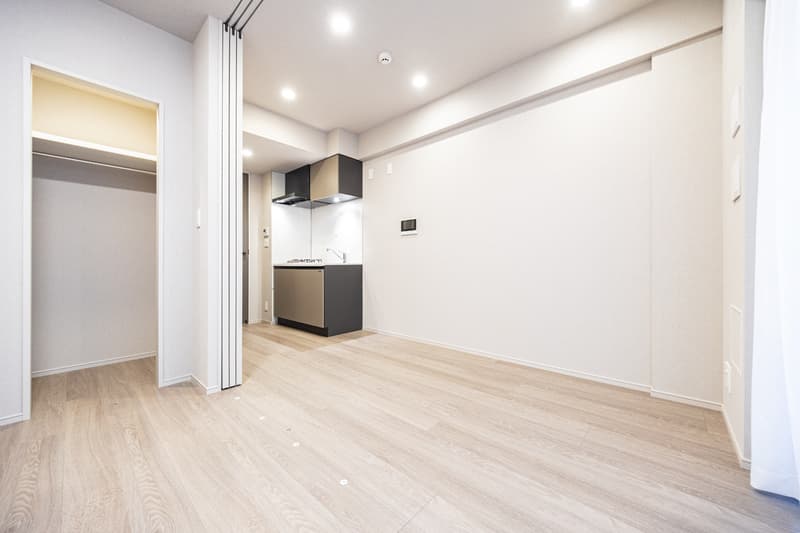 Room image 11