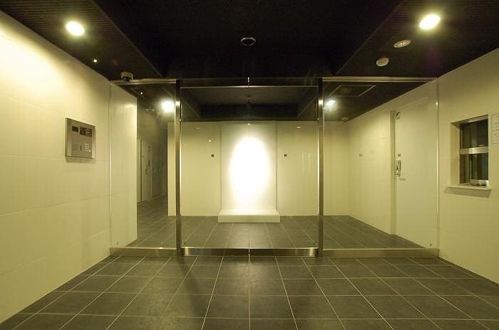 Room image 13
