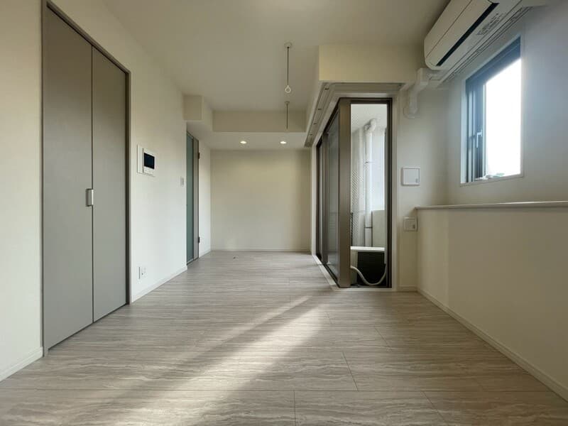 Room image 10