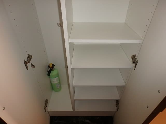 Room image 11