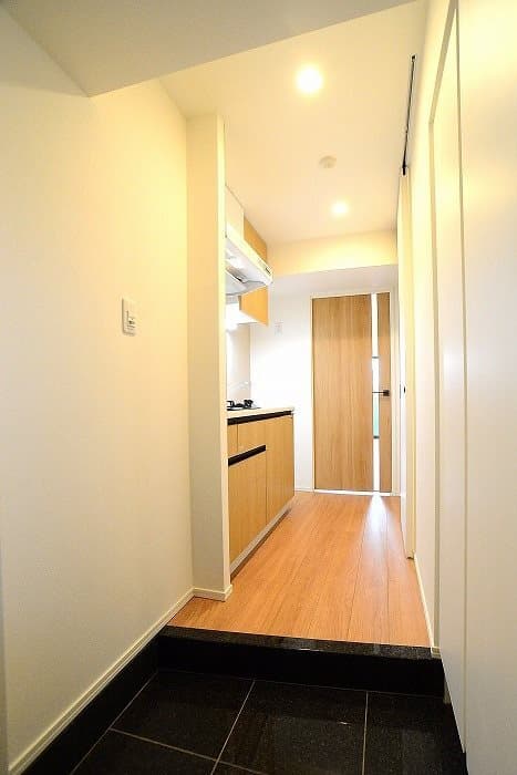 Room image 10