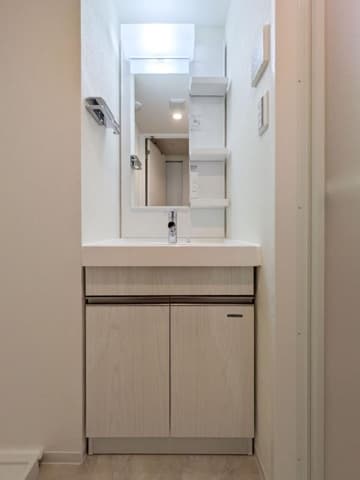 Room image 9