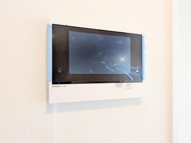 Room image 11