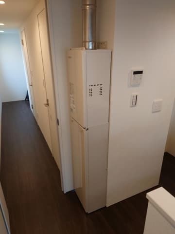 Room image 10
