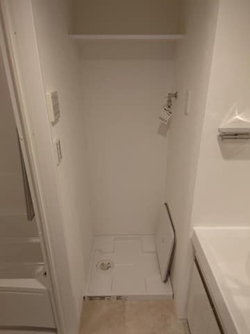 Room image 9