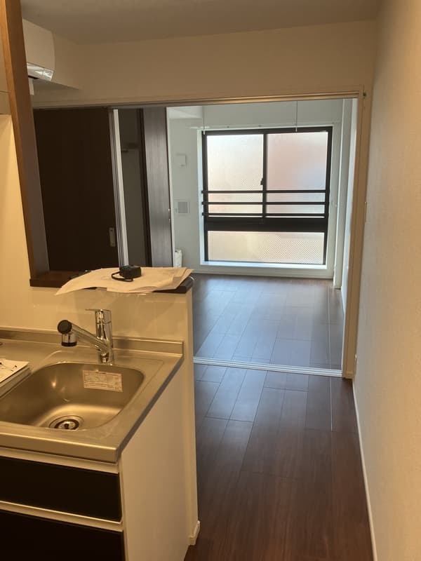Room image 12