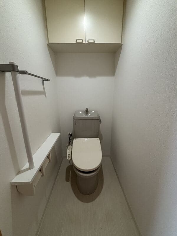 Room image 13