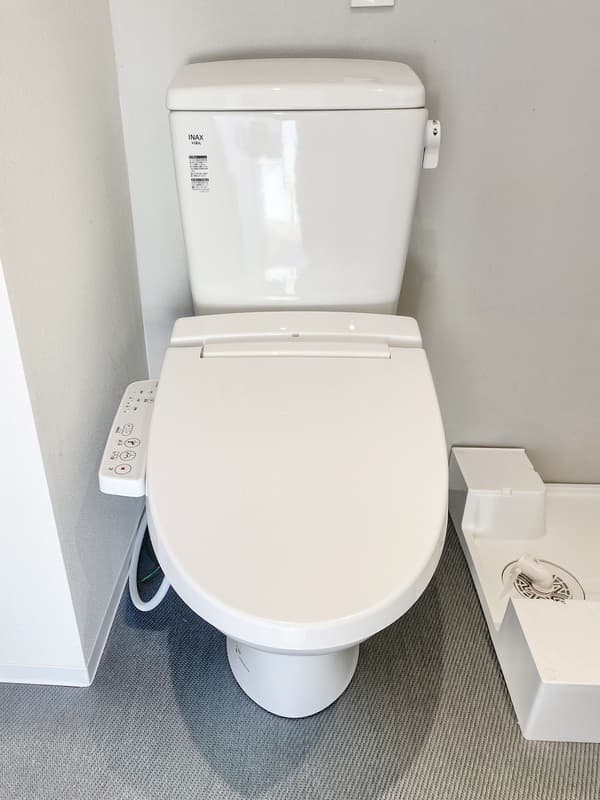 Room image 8