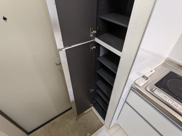 Room image 11