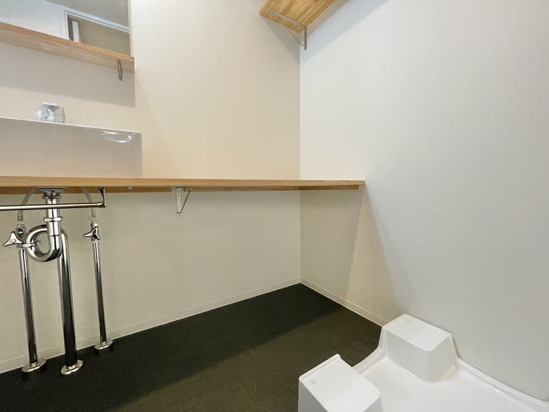 Room image 14