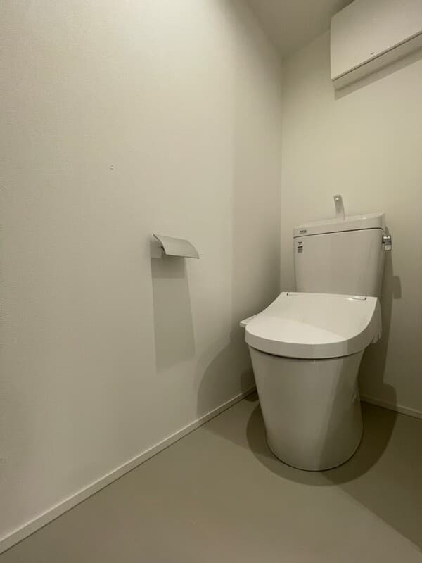 Room image 9