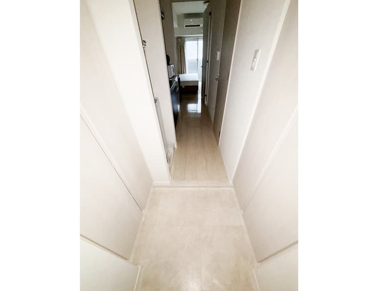 Room image 11