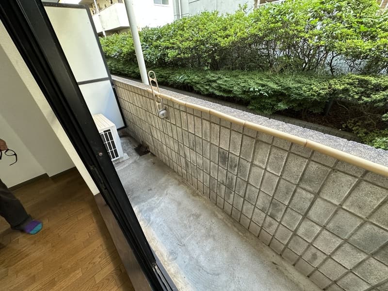Room image 8