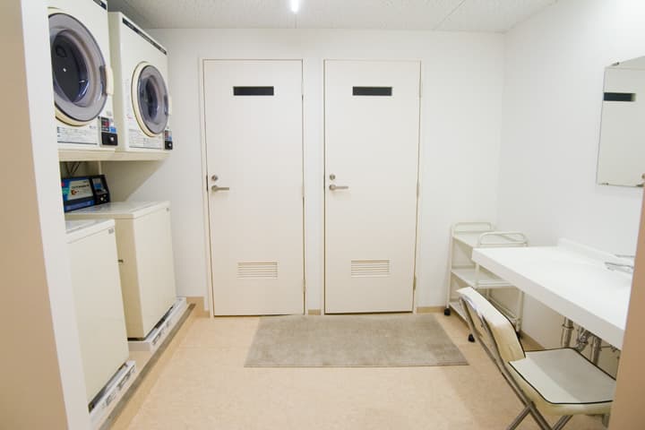 Room image 16